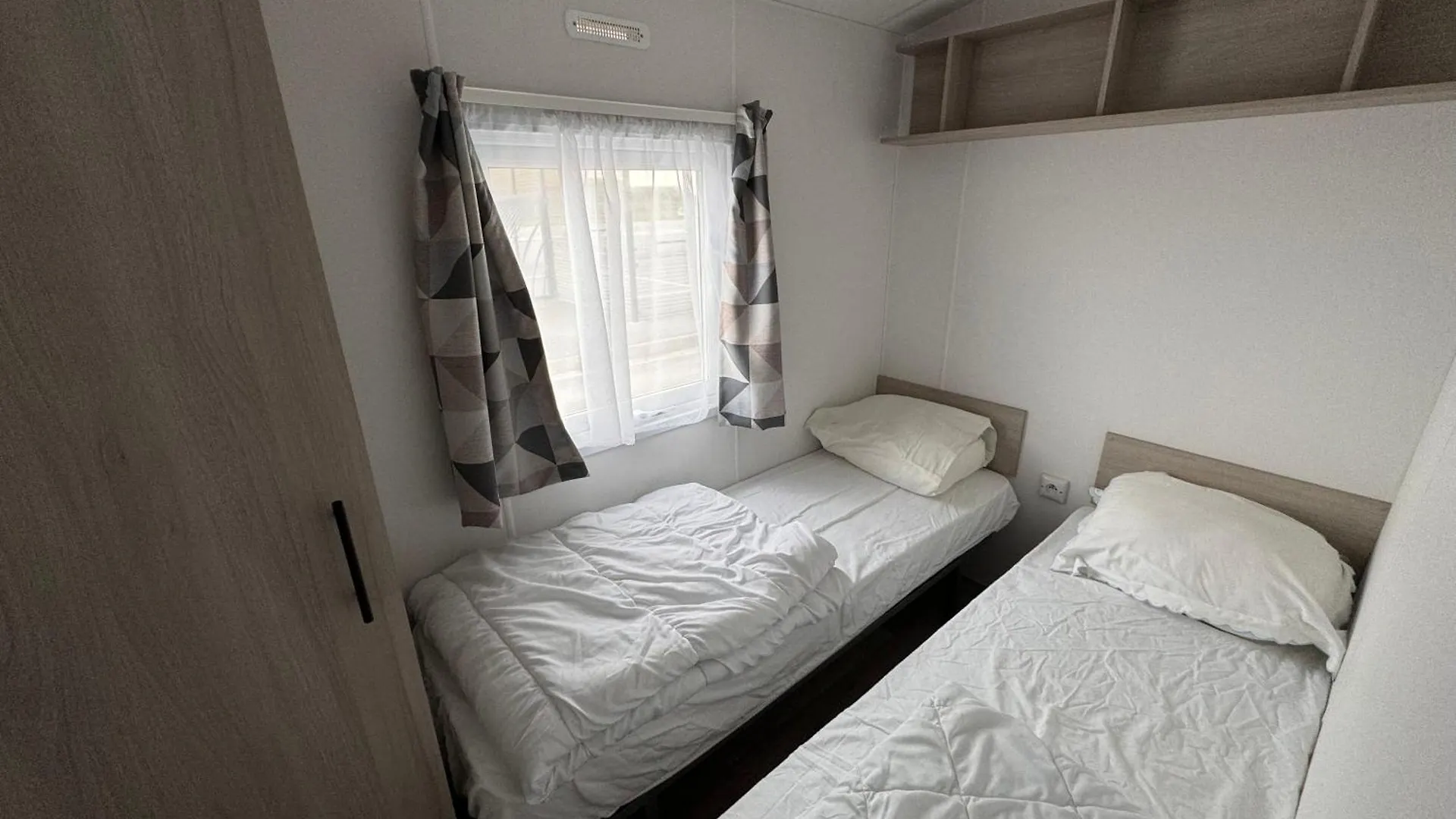 Hotel Camping Oasis Middelkerke 2-Slpk Caravan 'New Tropical' Ostende Belgie